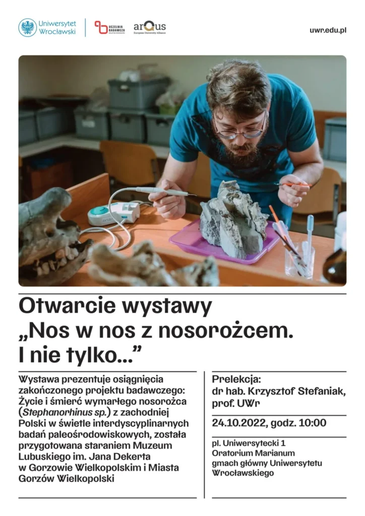 Otwarcie wystawy o nosorożcu plakat